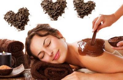 How to treat dry skin during the winter months.